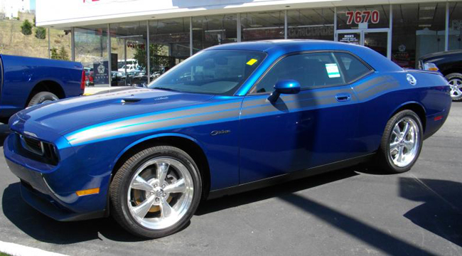 A Rainbow of Challengers - Dodge Challenger Forum: Challenger & SRT8 Forums